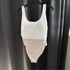 Cremieux NWOT swimsuit Sz M